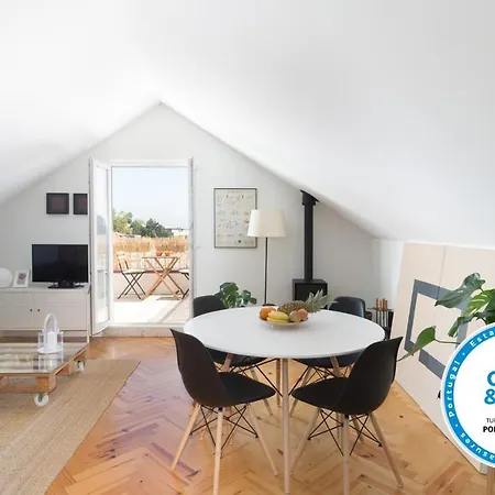 Trendy Bright Flat With Balcony By Host Wise Apartamento