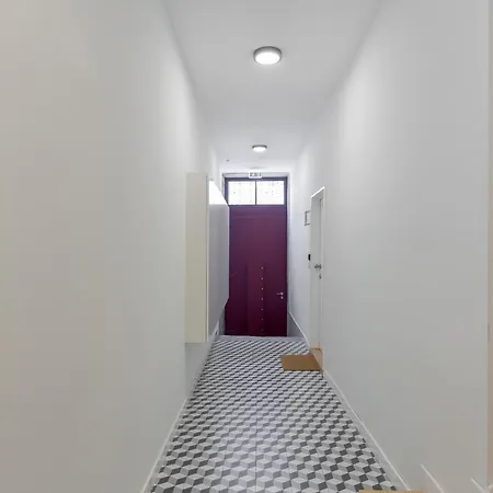 Trendy Bright Flat With Balcony By Host Wise * Porto